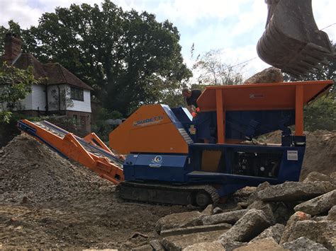 mini digger hire swindon wiltshire|concrete crusher hire swindon.